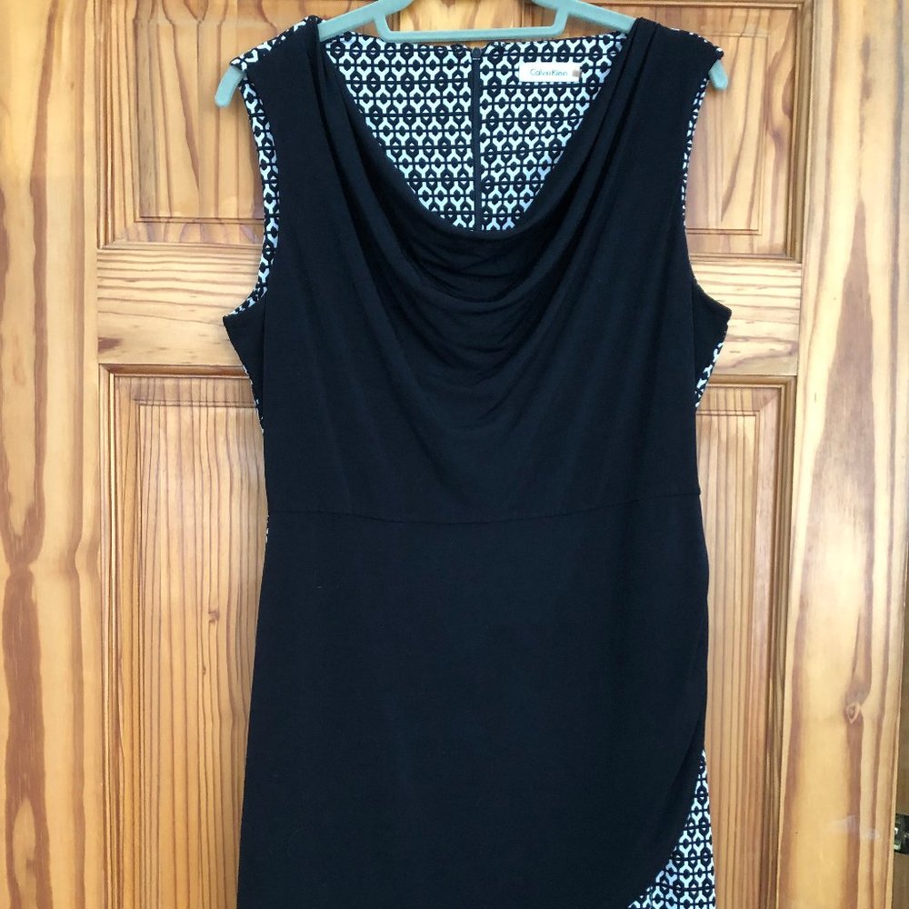 Size 12 Calvin Klein Black and White Dress